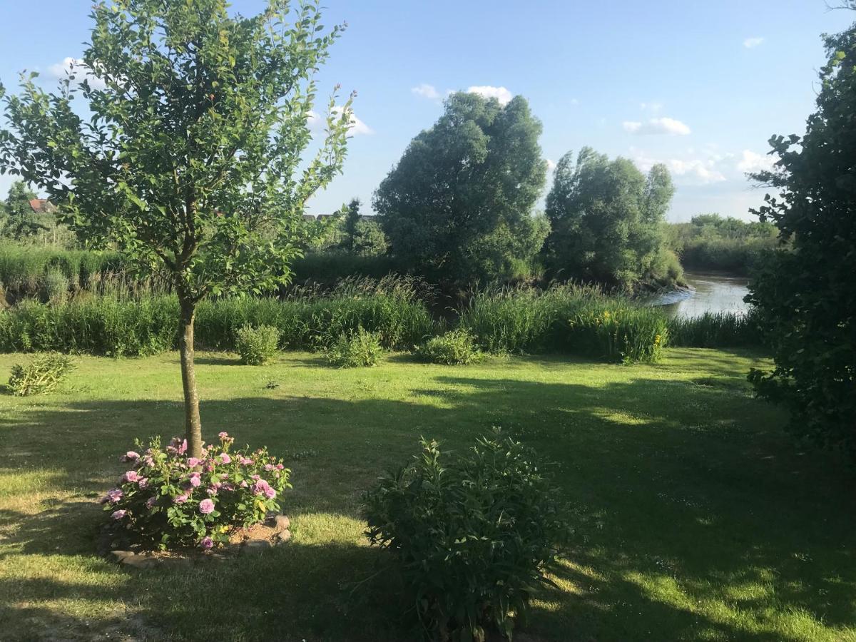 Gaestehaus Weidenkoerbchen Jork Esterno foto
